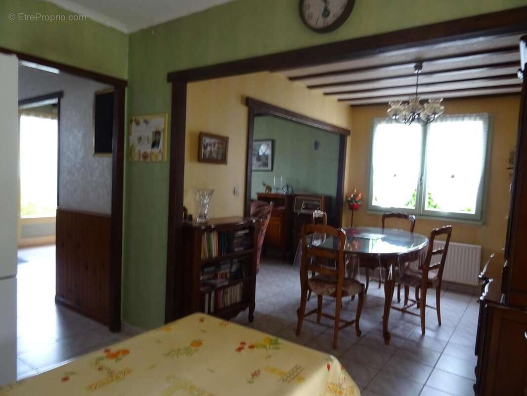 Photo 5