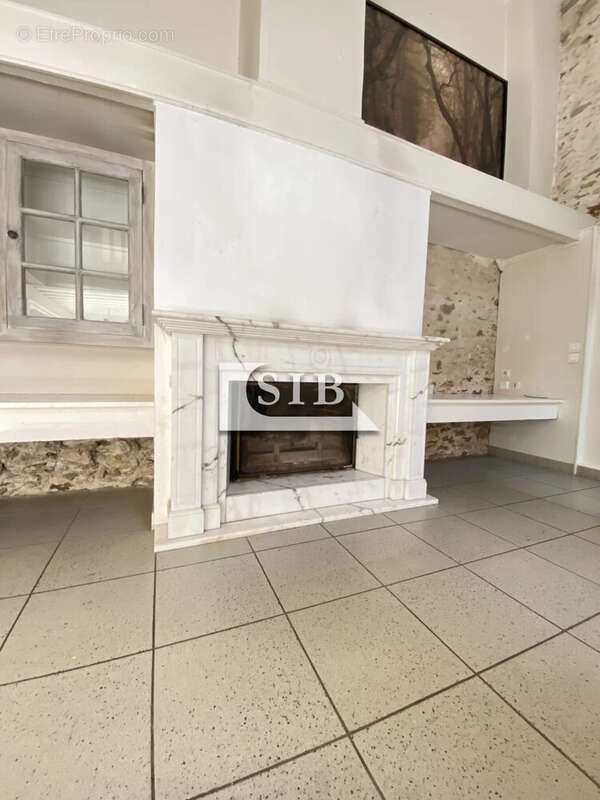 Maison à VILLECONIN