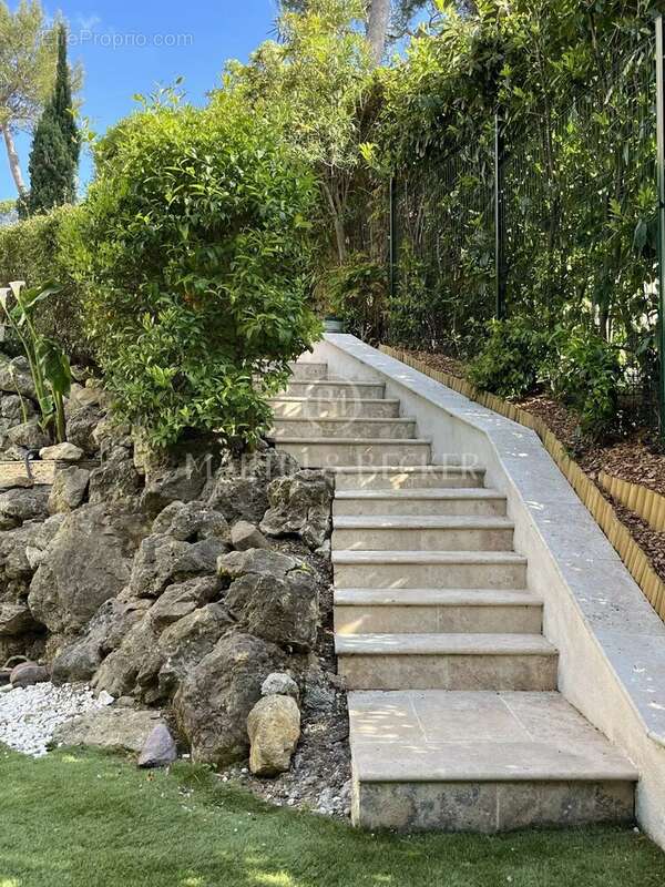 Maison à ANTIBES