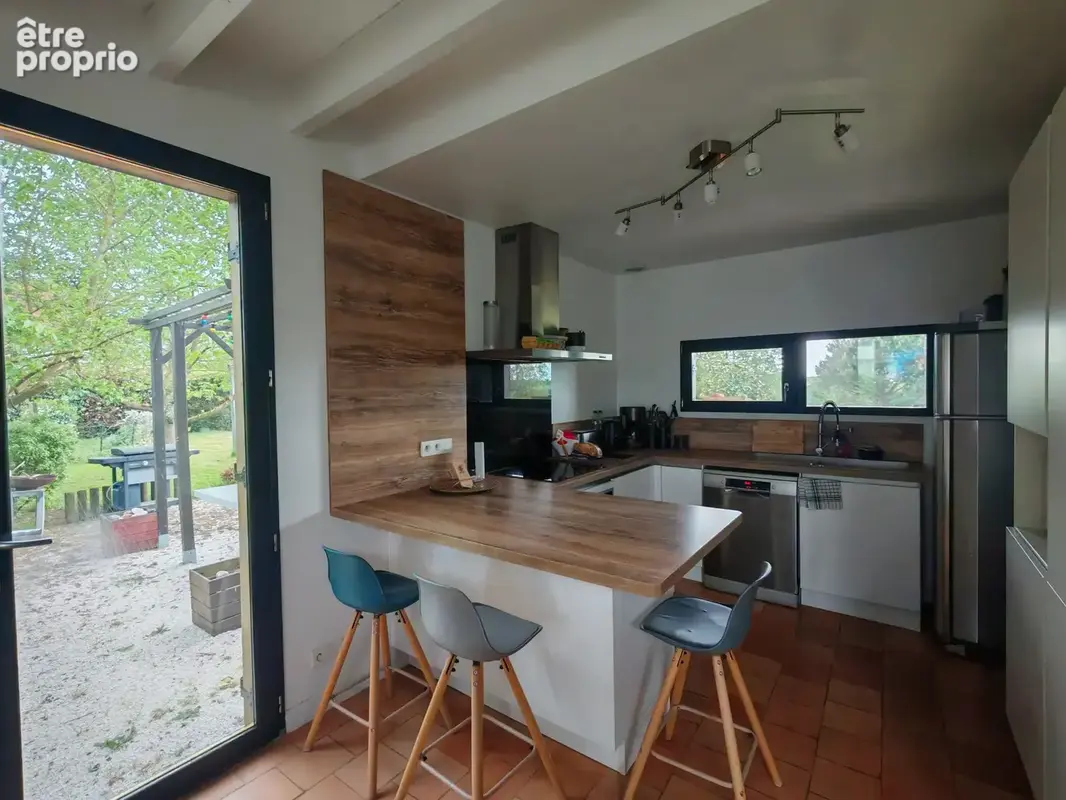 Maison en bois en hameau - photo 8