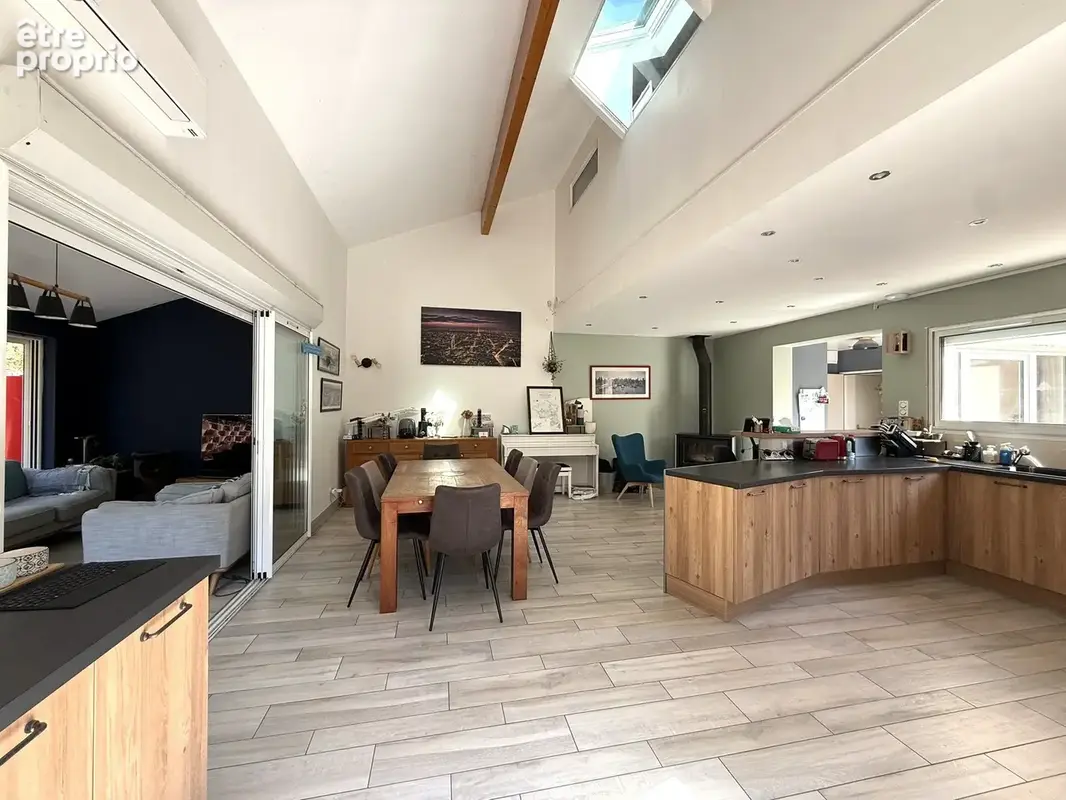 En exclusivité à Ramonville ! Maison familiale avec jardin et garage située au calme ! - photo 9
