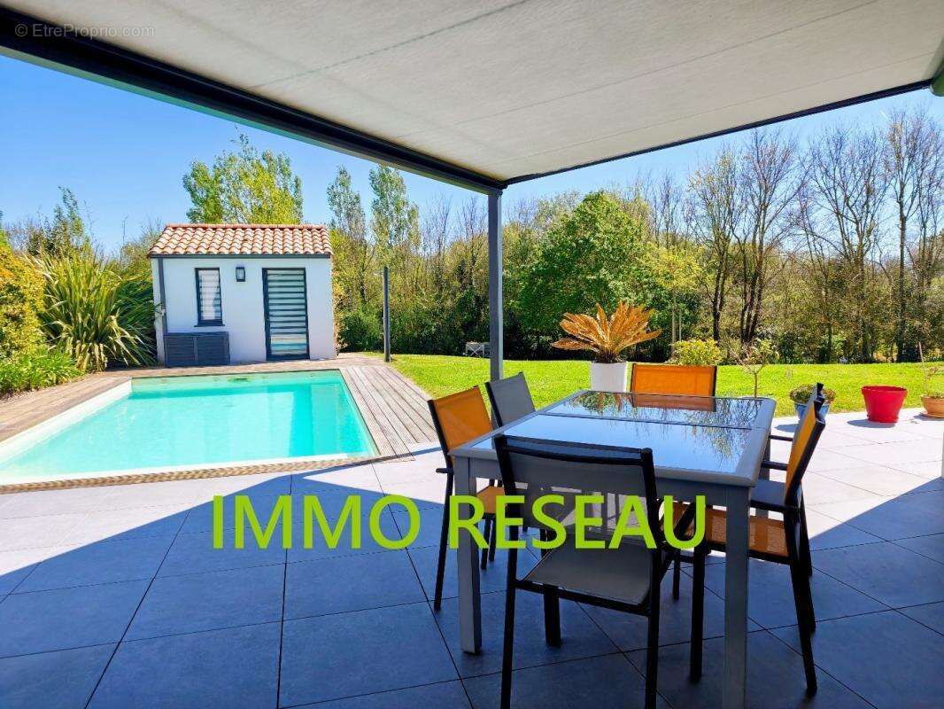 Maison à LE FENOUILLER