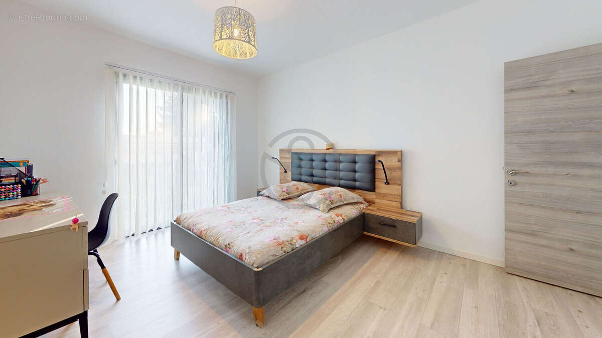 Maison d'exception 38260 La -Cote- Saint -André - photo 7