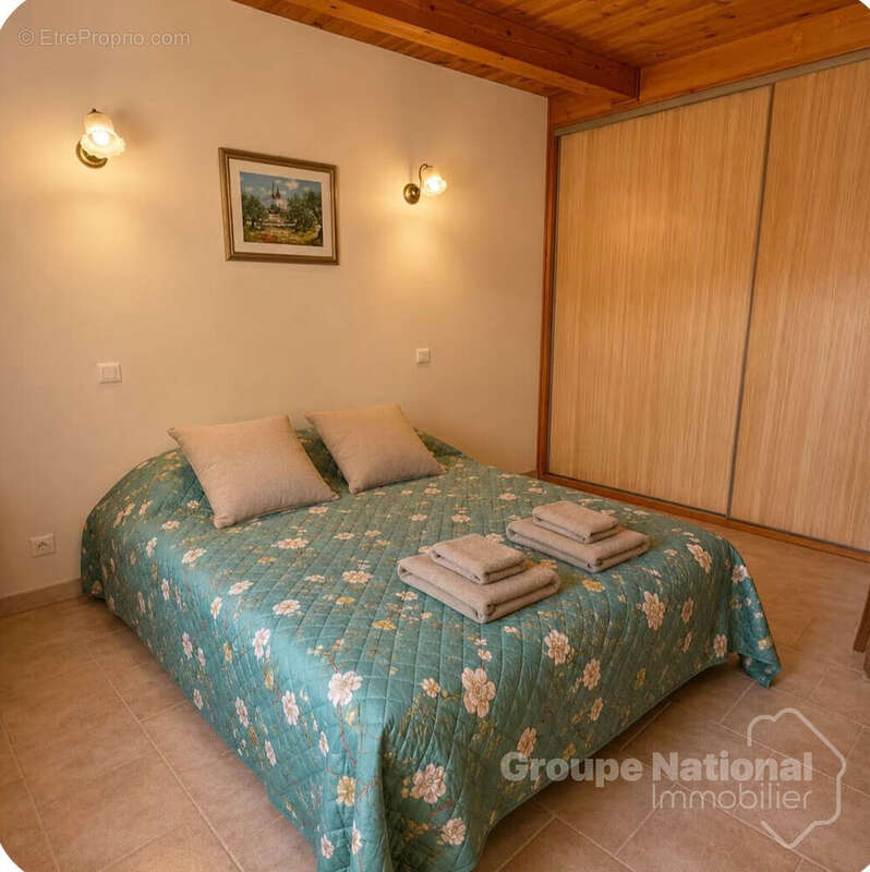 Maison en pierres de 130m2 sur 313m2 de terrain à Cornillon - photo 10