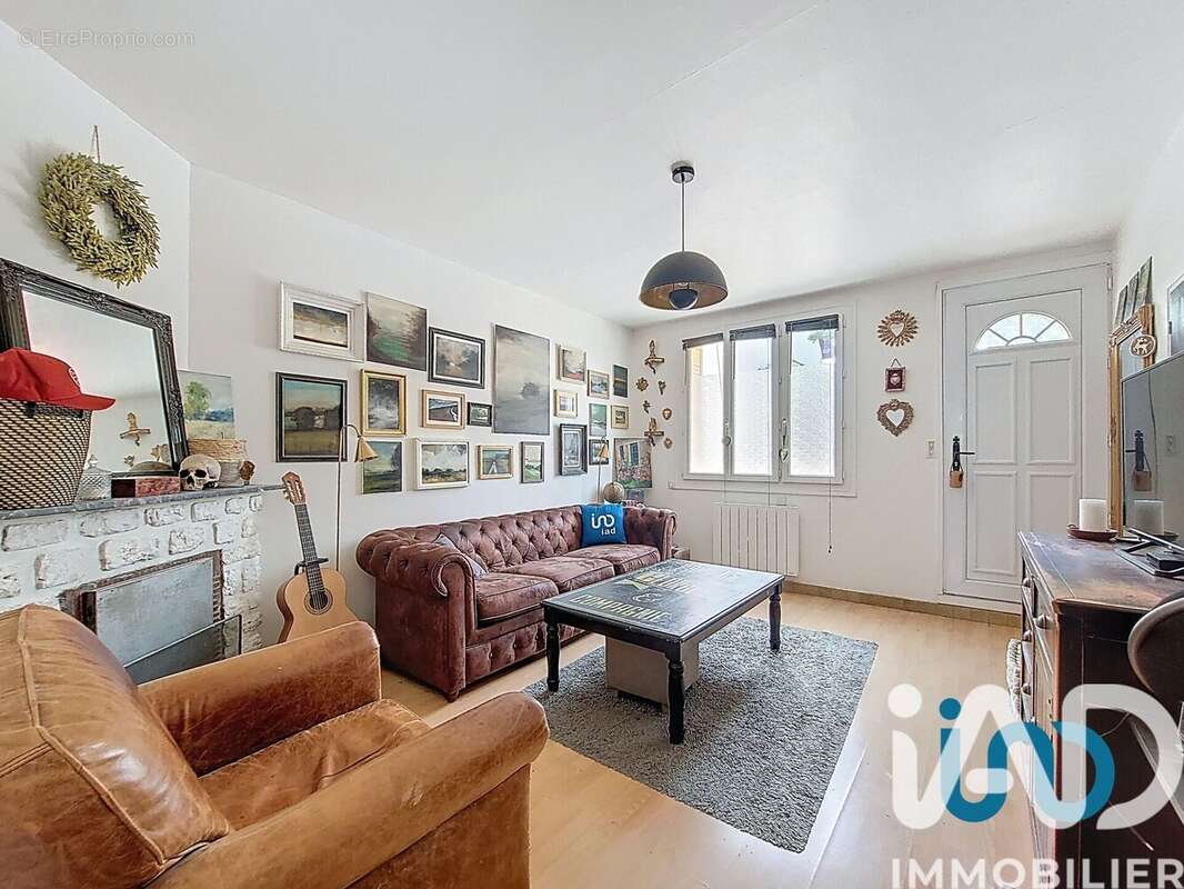 Photo 2 - Appartement à CRECY-LA-CHAPELLE