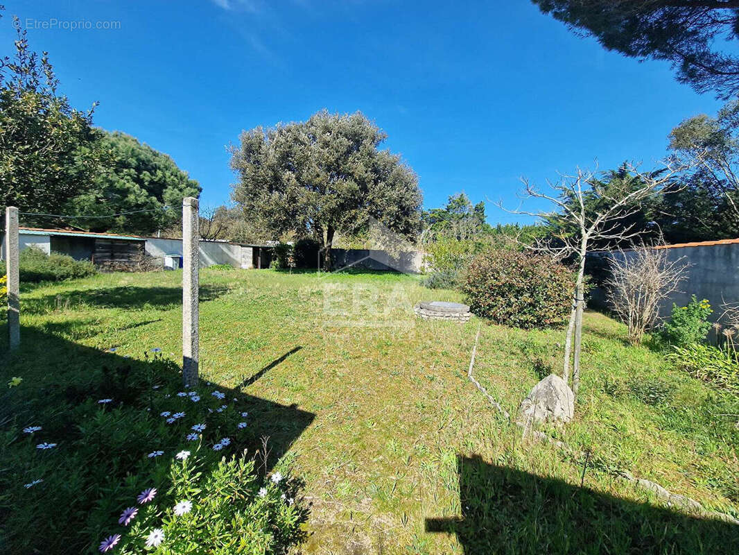 Maison à LA COUARDE-SUR-MER