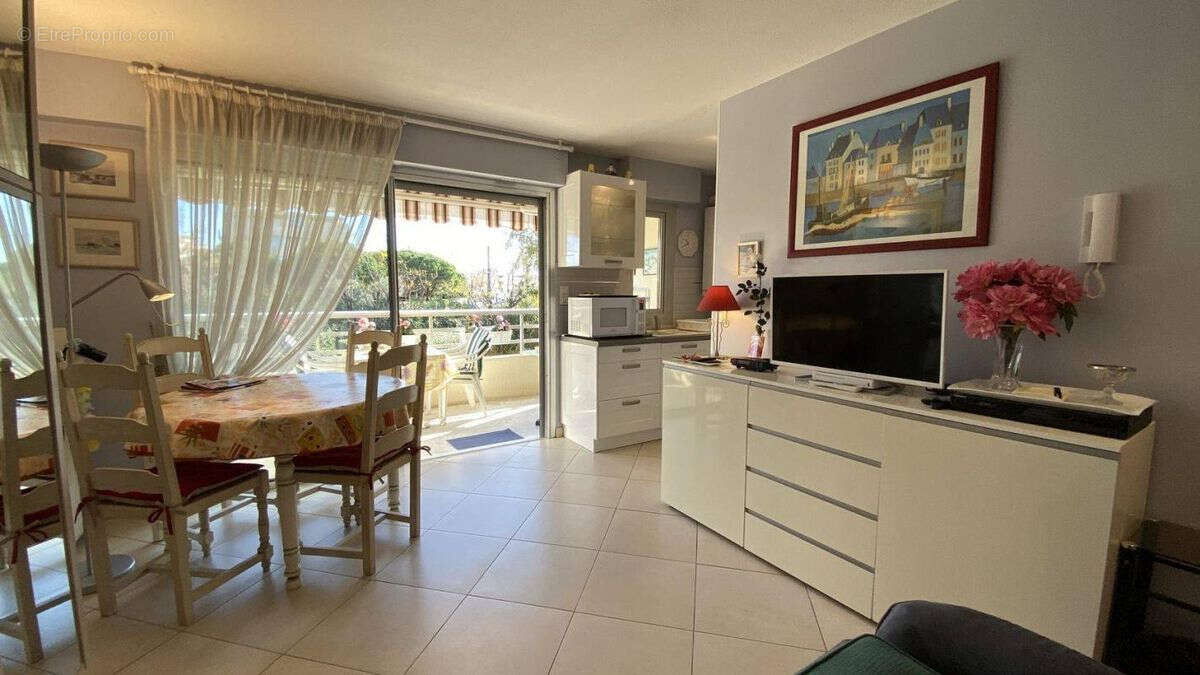 Appartement à FREJUS
