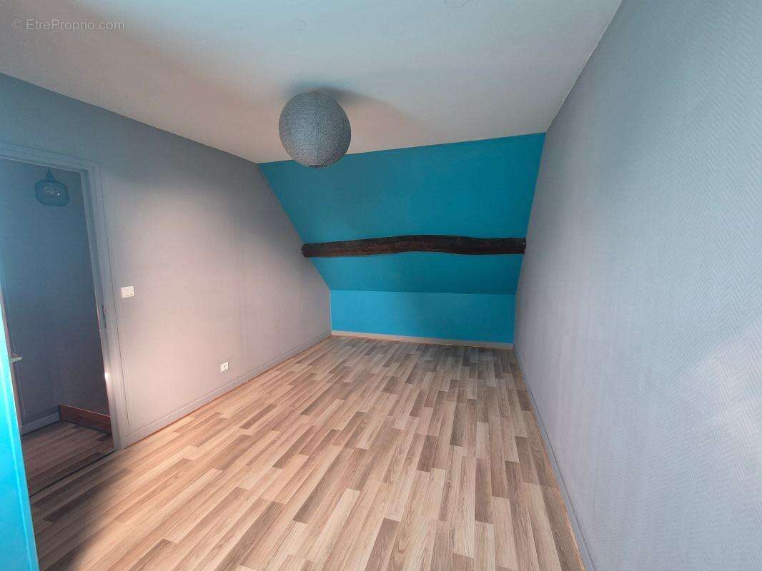 Maison à MESVES-SUR-LOIRE