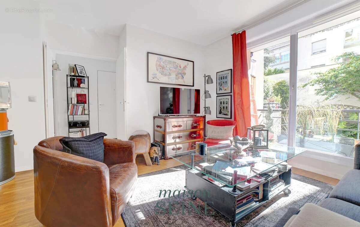 Appartement à LEVALLOIS-PERRET