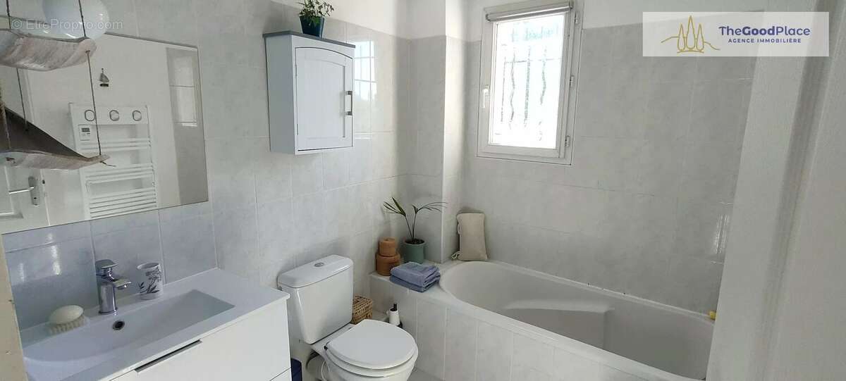 Maison Rénovée Type 3 Centre ville - photo 13