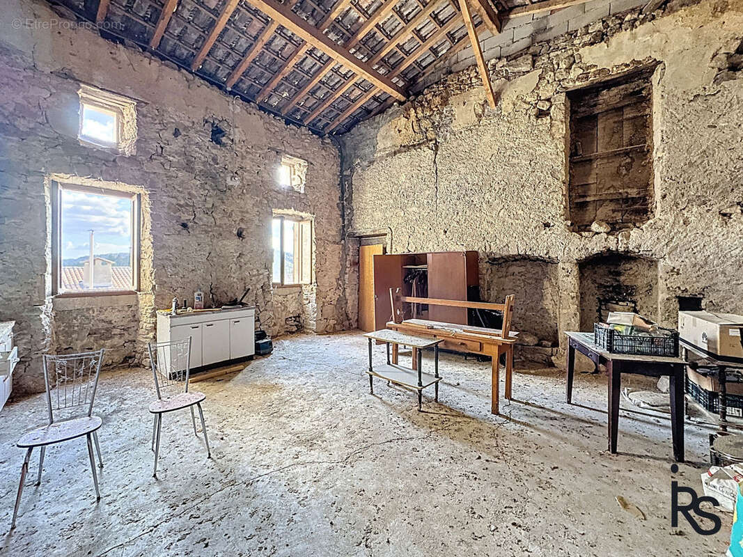 Maison à JOANNAS