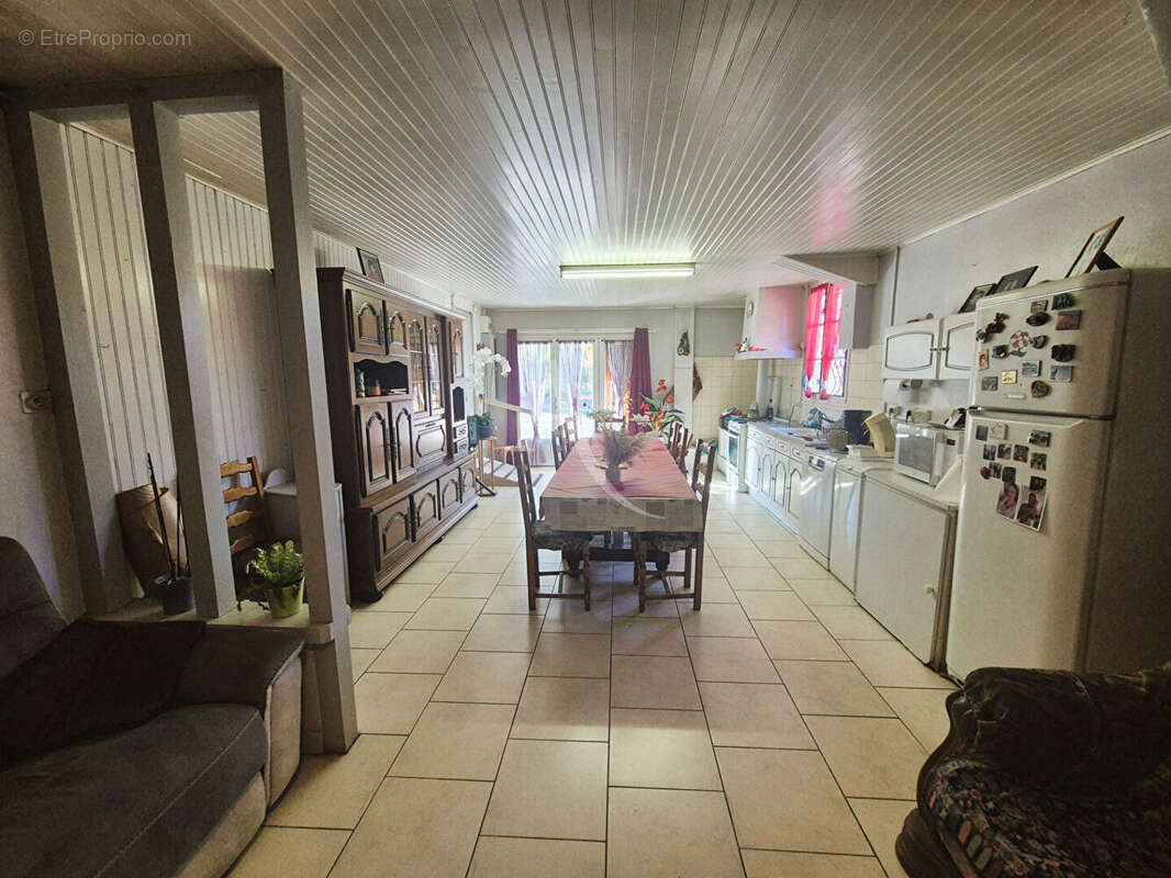 Maison à VILLENEUVE-DE-MARSAN