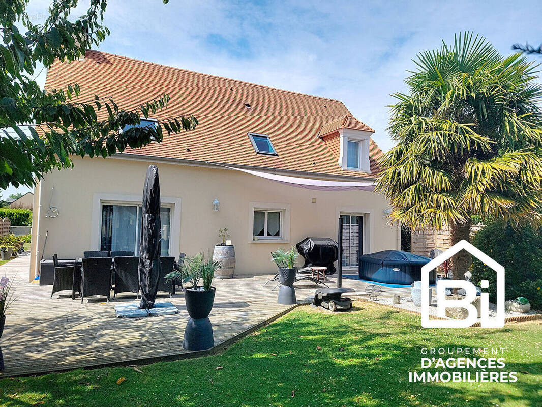 Maison à CRESSERONS