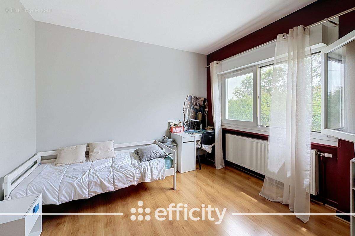 Appartement à LOIRE-SUR-RHONE