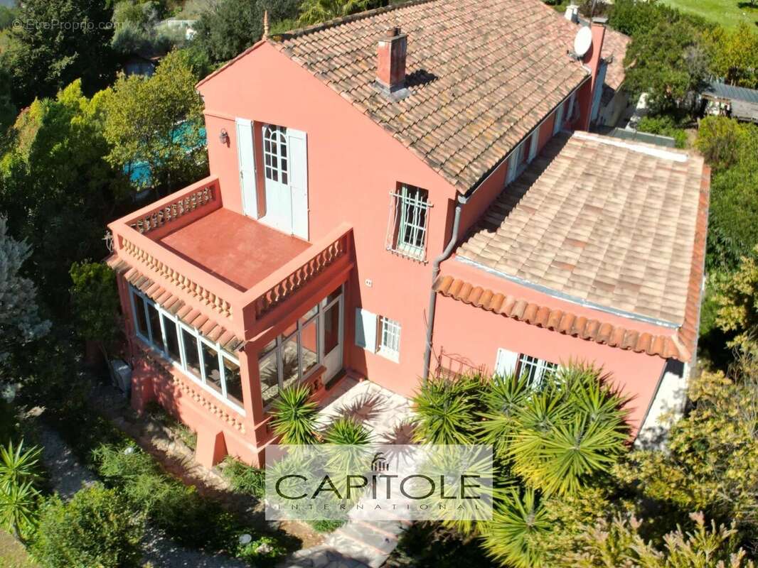 Maison à ANTIBES