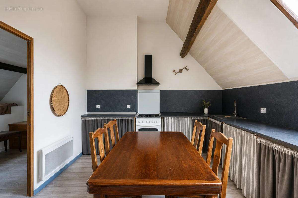 Ancien corps de ferme divisé en 3 logements indépendants ! - photo 21