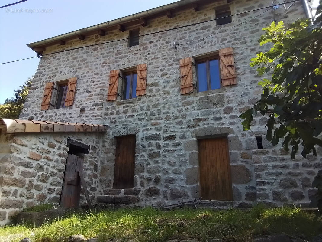 Maison à ANTRAIGUES-SUR-VOLANE