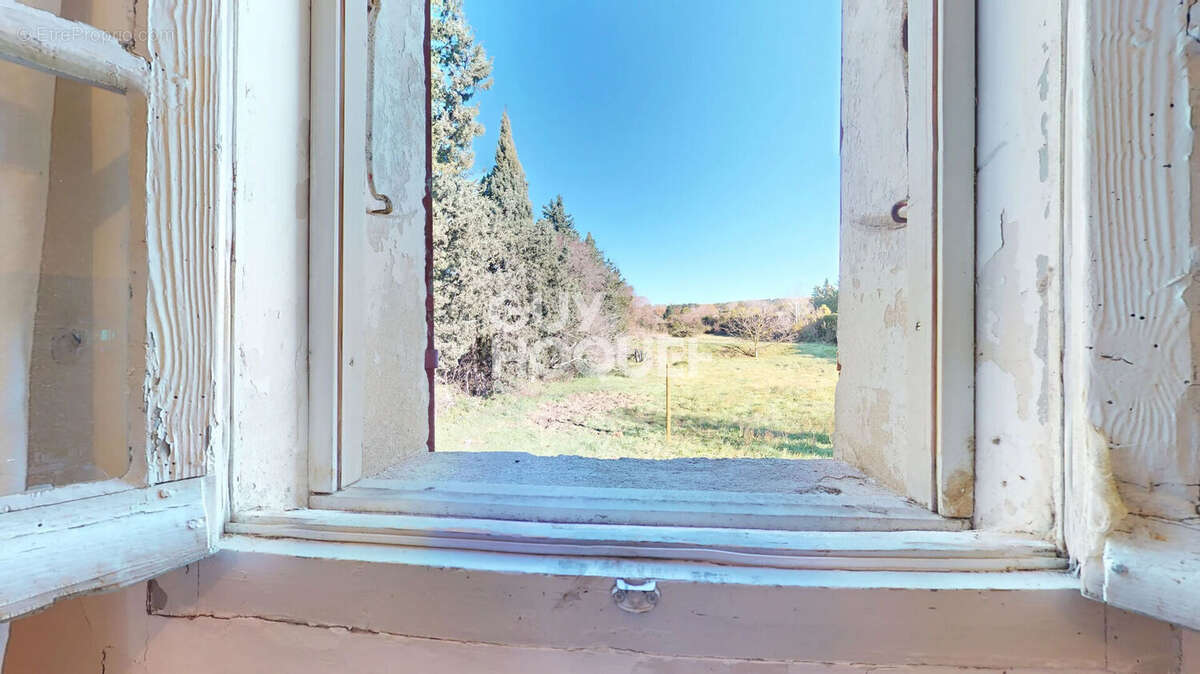 Maison à L&#039;ISLE-SUR-LA-SORGUE