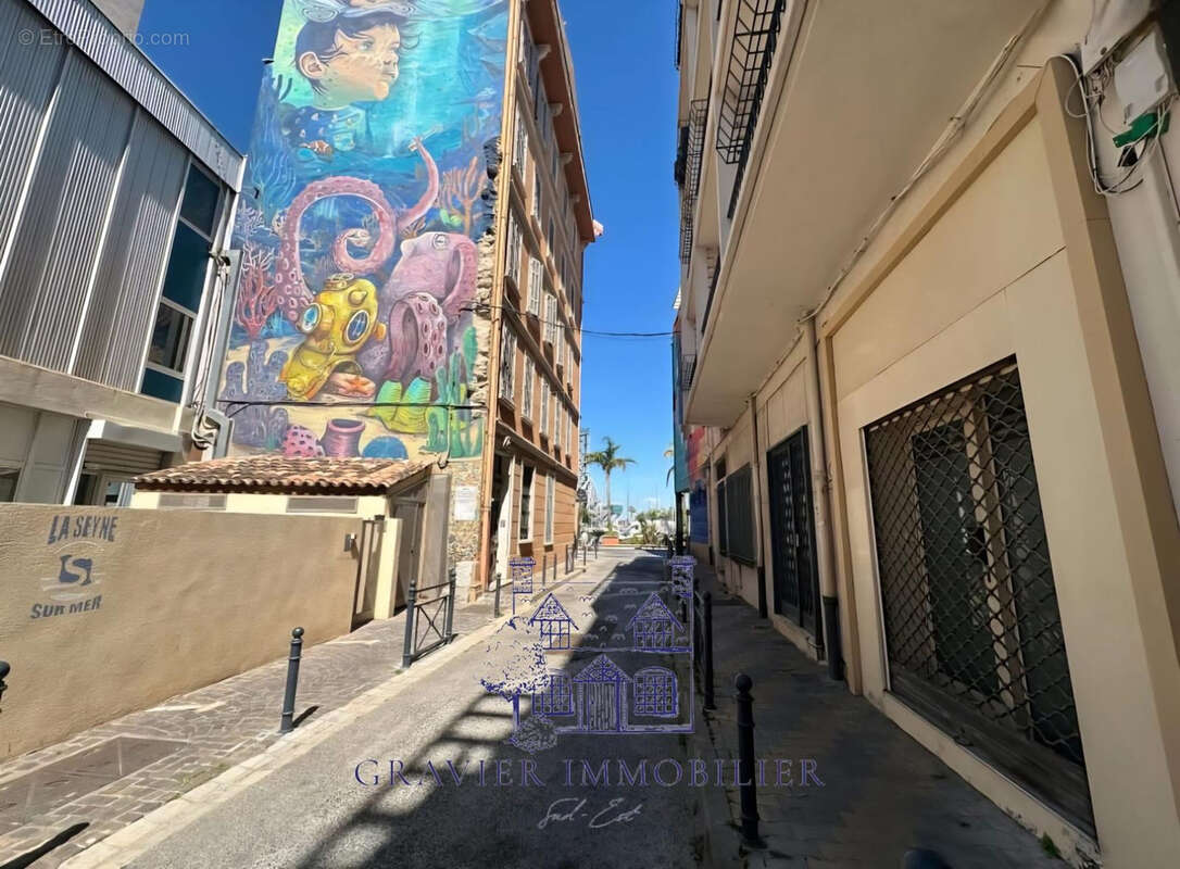 Commerce à LA SEYNE-SUR-MER