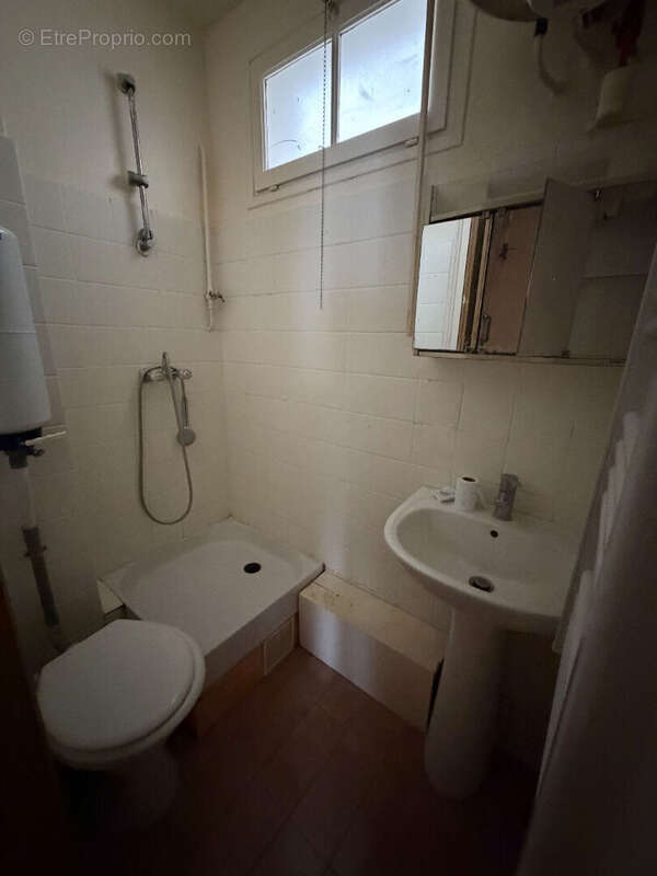Appartement à PARIS-14E