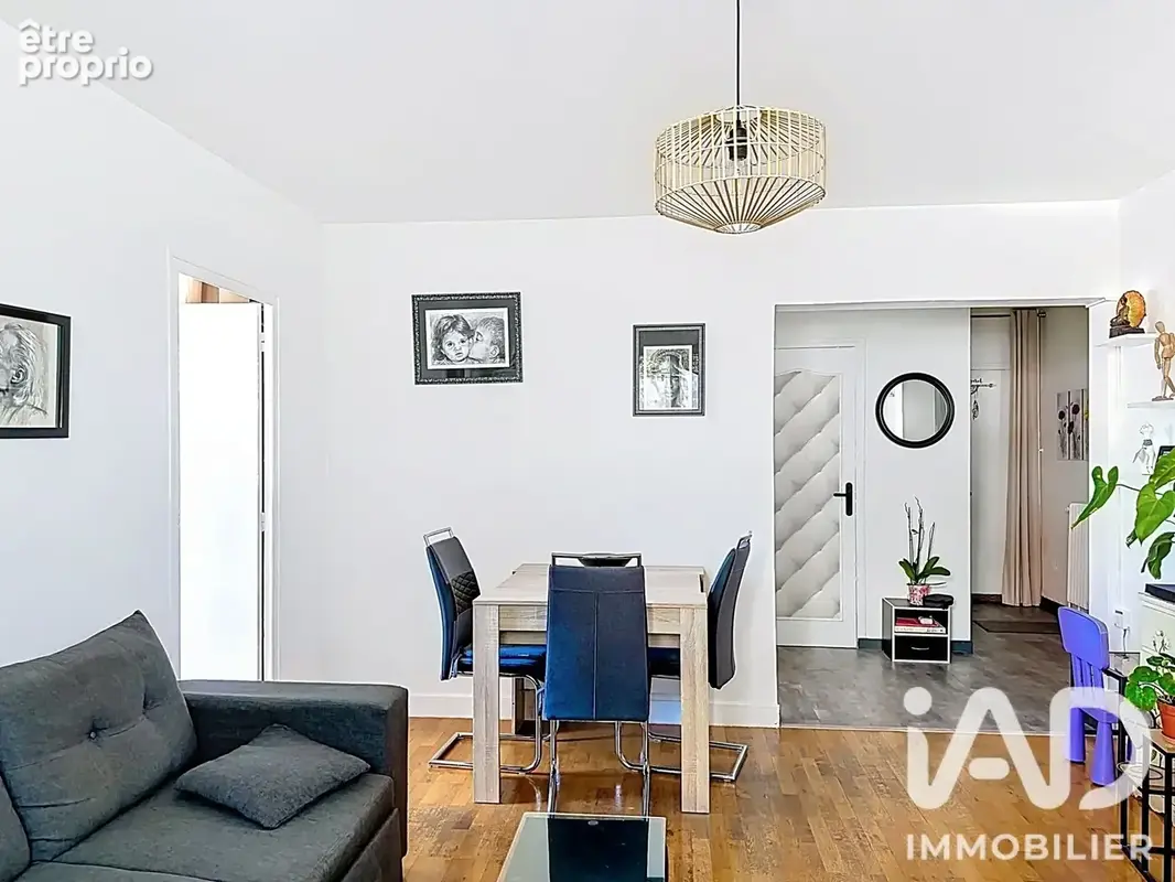 Photo 1 - Appartement à MEYZIEU