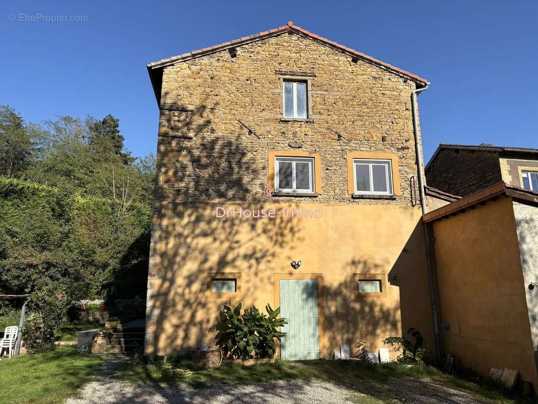 Maison à SAINT-CYR-AU-MONT-D'OR