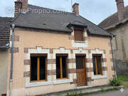 Maison à SAINT-AMAND-EN-PUISAYE