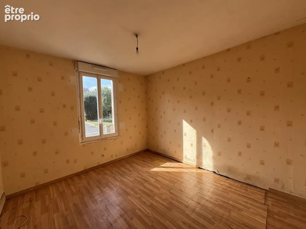 Maison 7 pièces 95 m² à vendre à Barbezieux-Saint-Hilaire (16300) - photo 7