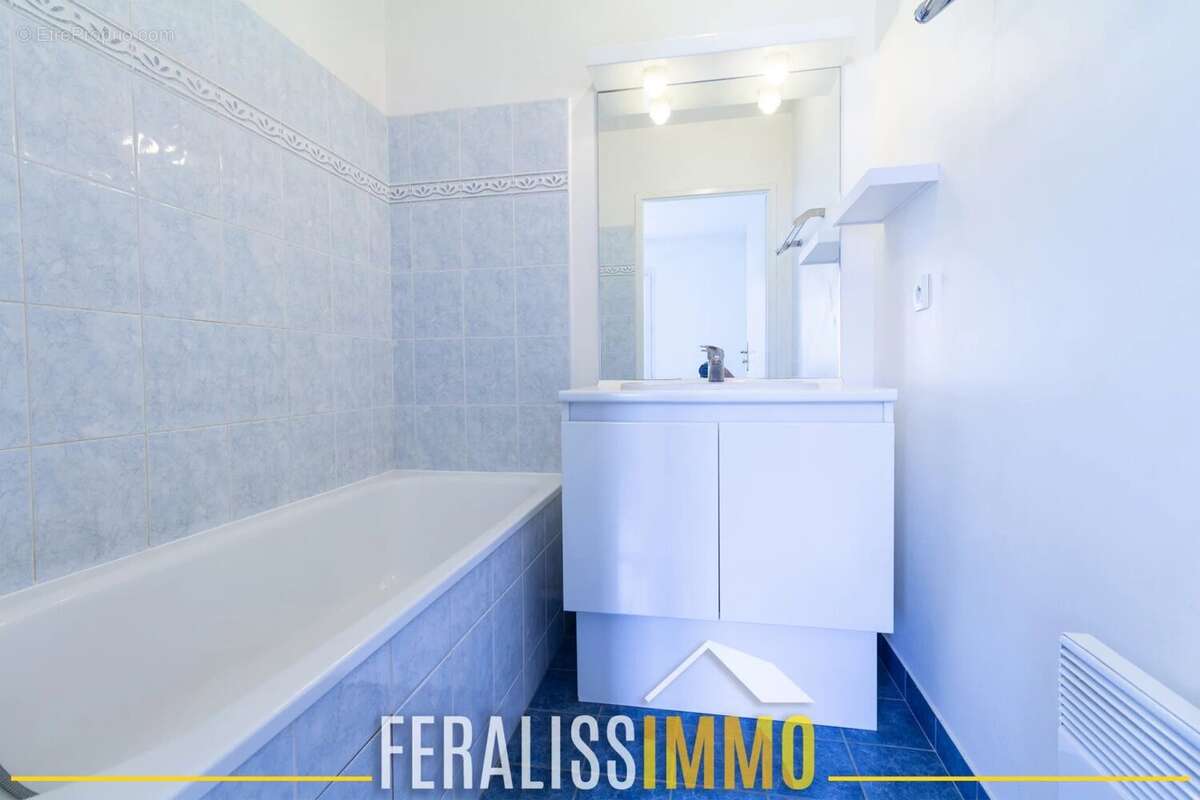 Appartement à VAUREAL