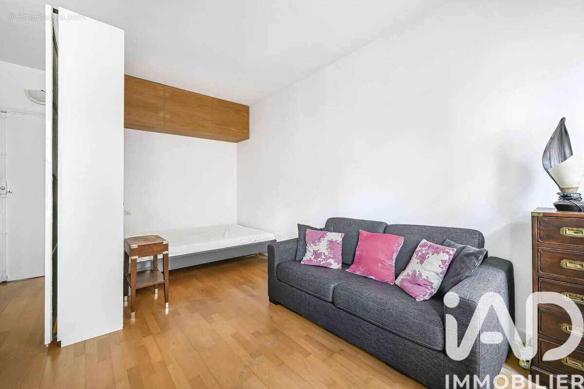 Photo 3 - Appartement à PARIS-15E