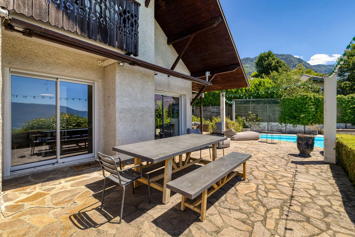 Trévignin - Villa avec vue lac - Terrain 2500 m2 - photo 4