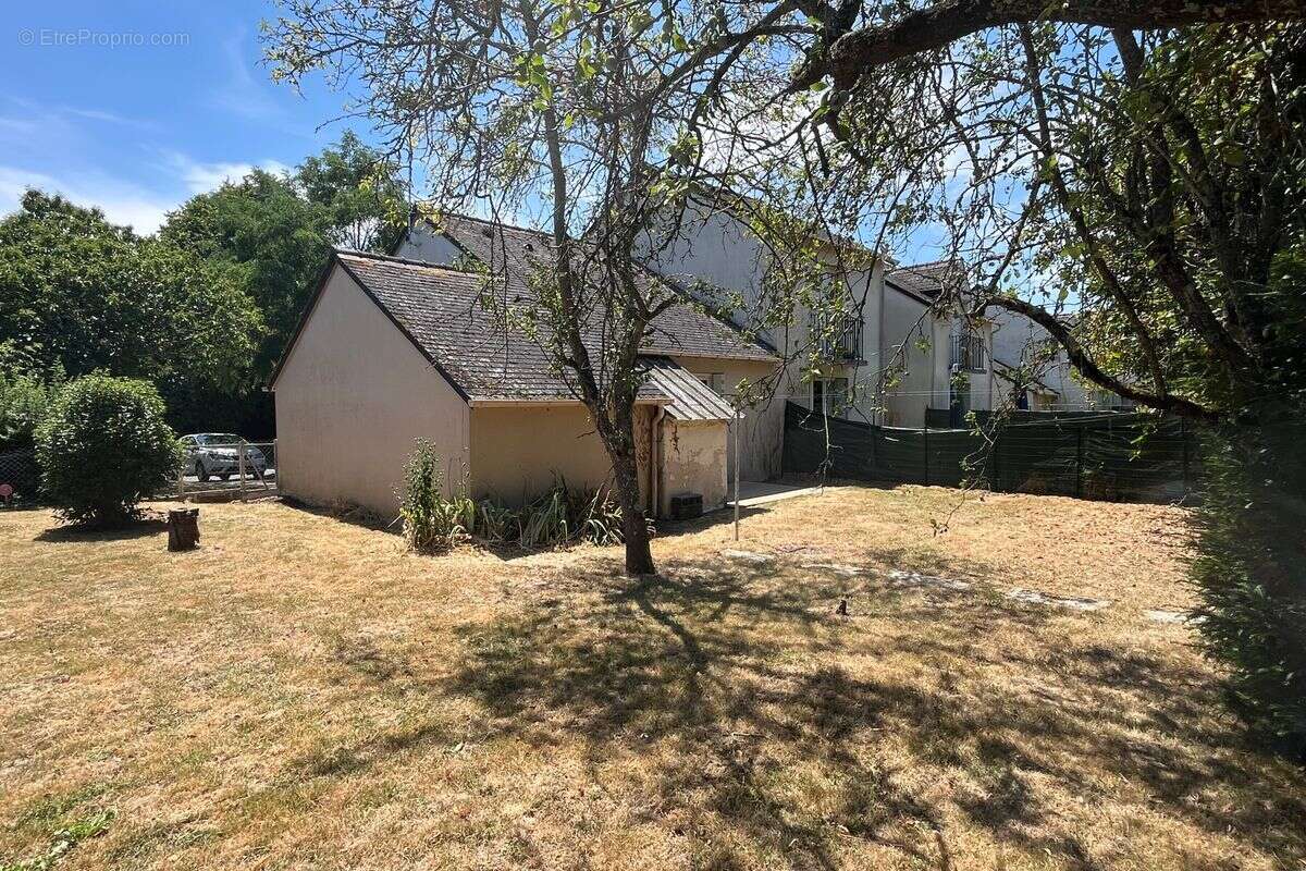 Saint Senoch - Maison T2 - photo 8