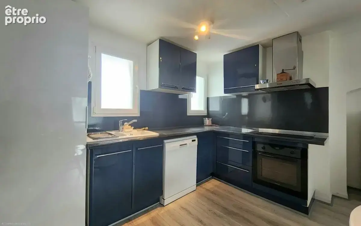 Appartement T2 avec Garage À Vendre Loué -  Bayonne/Arènes - photo 3