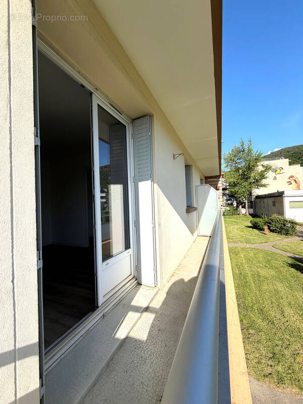 Appartement à GIERES