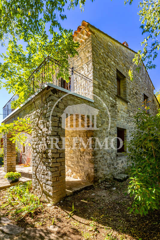 Maison à SAINT-MARTIN-DE-LONDRES
