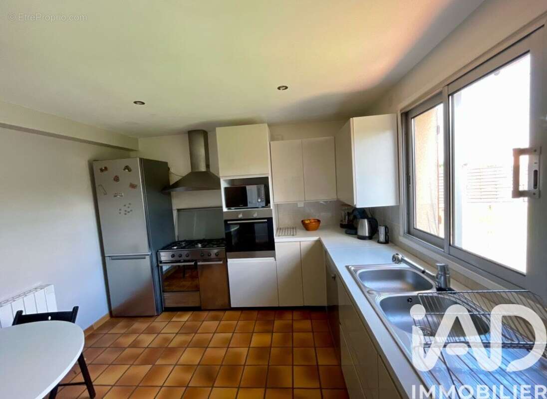 Photo 3 - Maison à AMBARES-ET-LAGRAVE