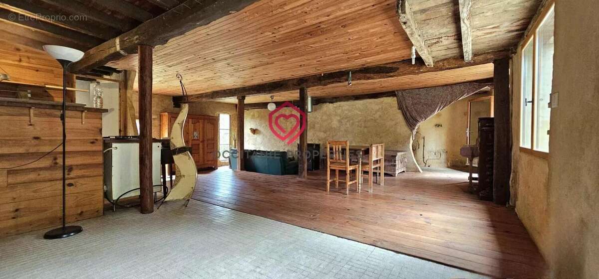 Ferme rénovée avec 20 ha de terres - photo 14