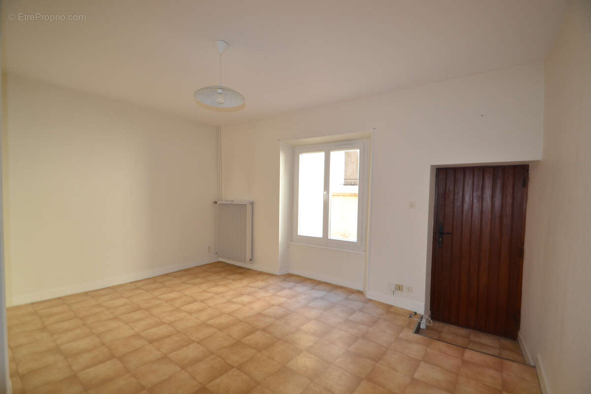 Appartement à GANNAT