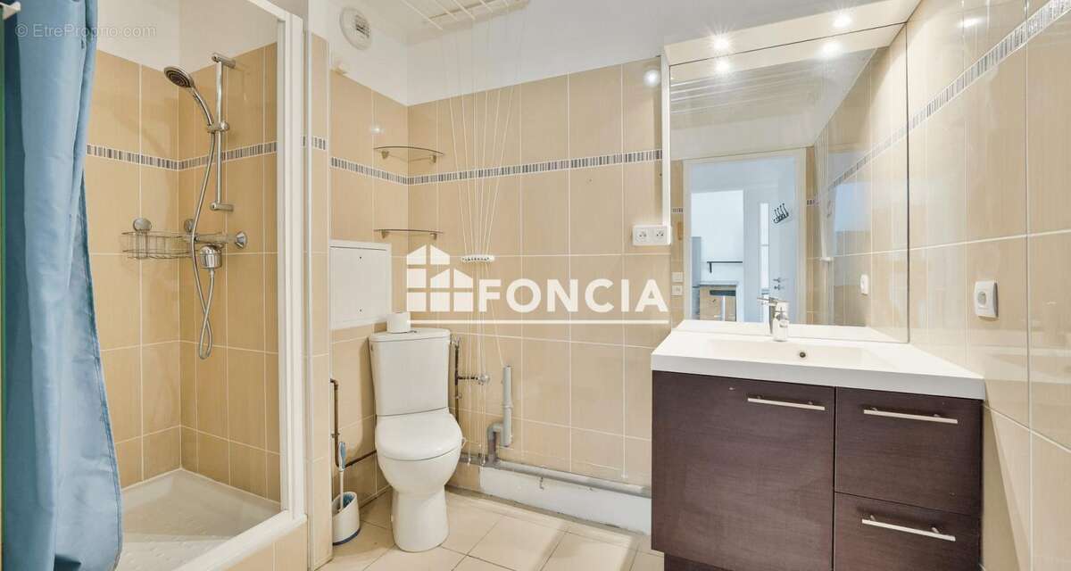 Appartement à LE PLESSIS-ROBINSON