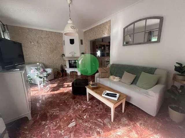 Maison à LA FERTE-ALAIS