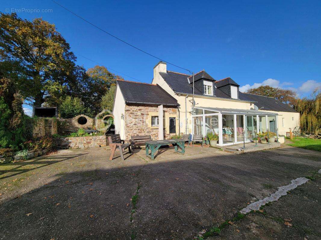 Maison à HEMONSTOIR