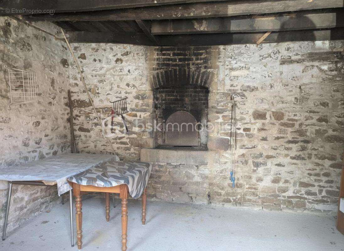 À 10 minutes de vitré (35500) – longère en pierre du xixe au potentiel exceptionnel - photo 20