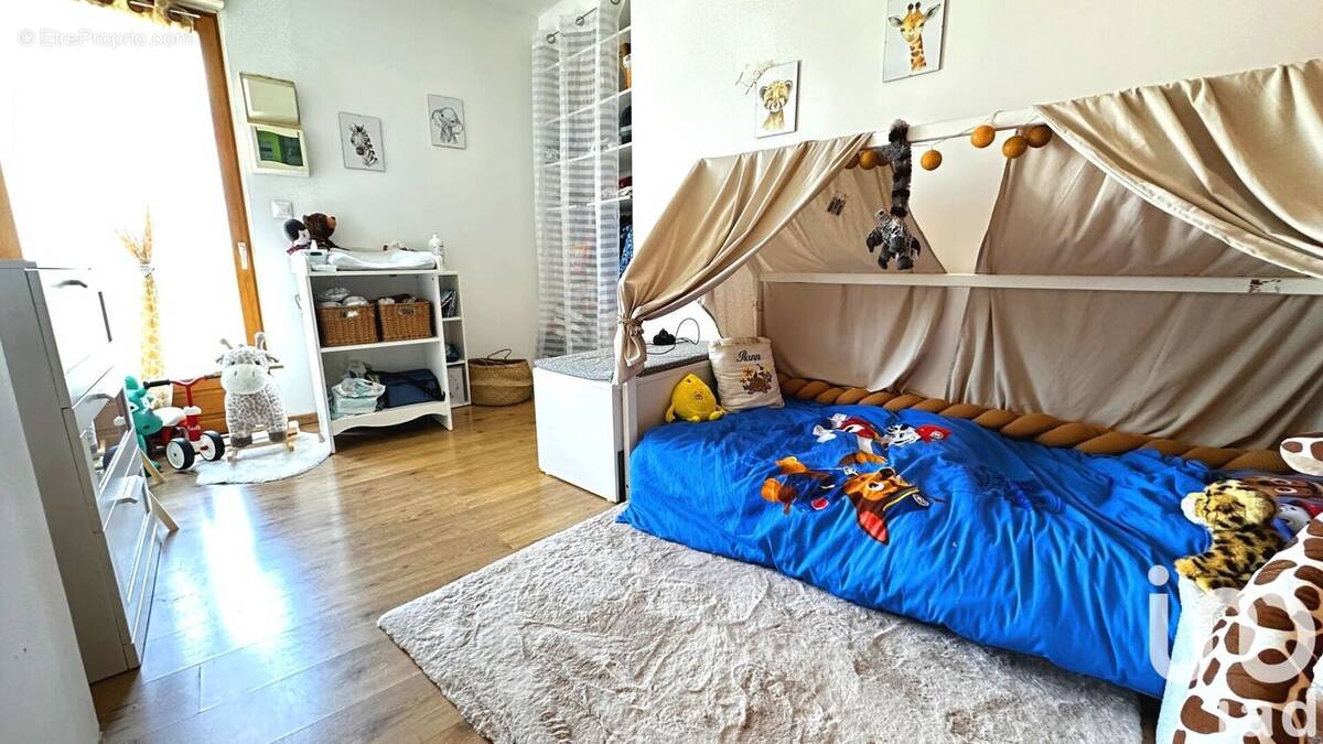 Photo 1 - Maison à SAINT-ROMAIN-LE-PUY