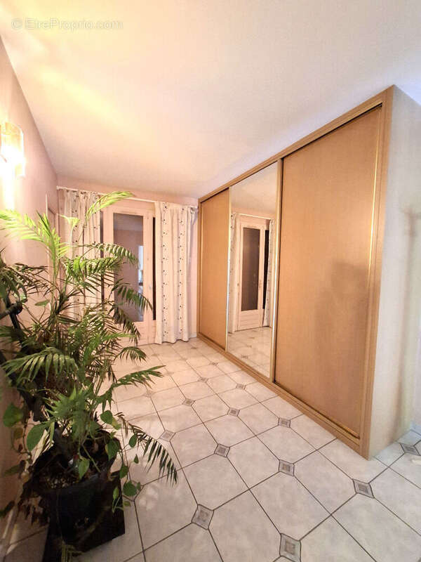 Maison à VILLEMOMBLE