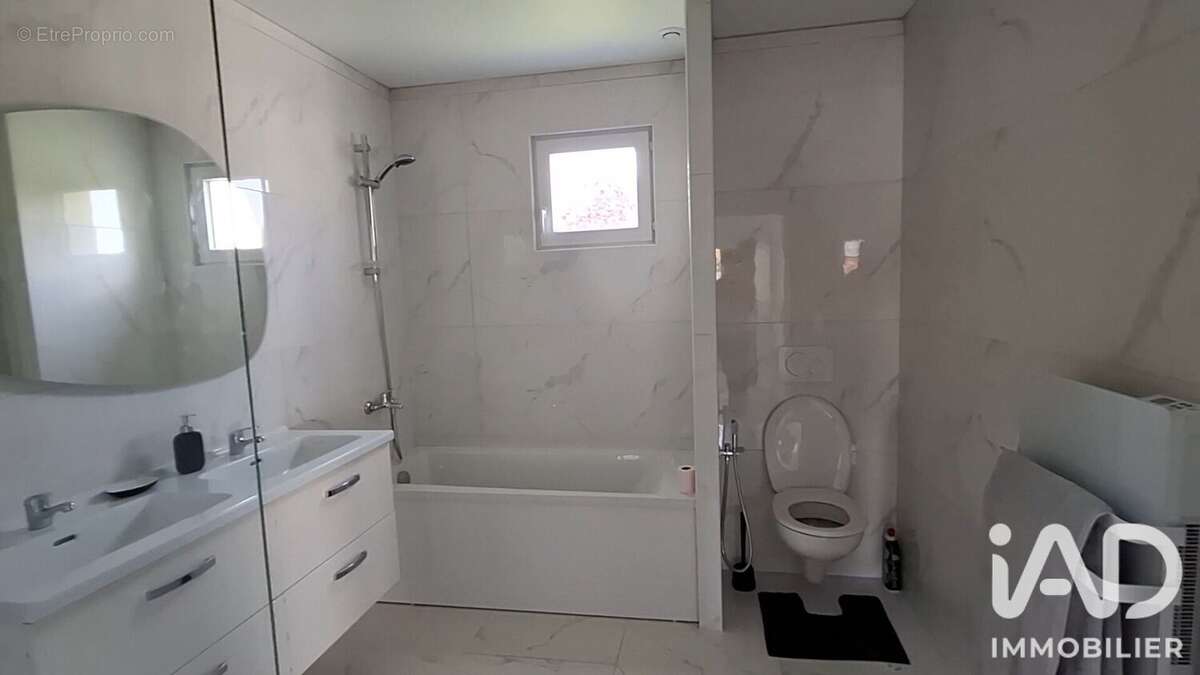 Maison 130 m² à Saulnieres  - photo 6