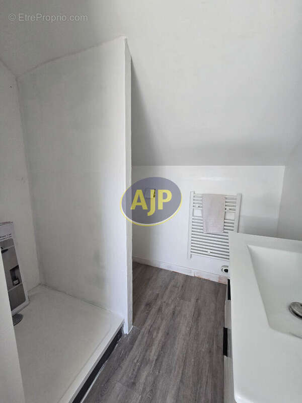 Maison Guemene Penfao 5 pièces, sous-sol, terrain - photo 8