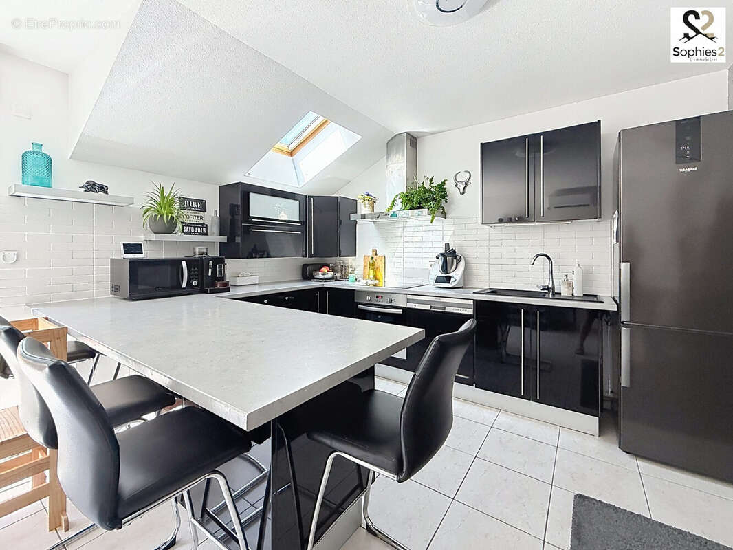 Appartement à SAINT-PAUL-DE-VARCES
