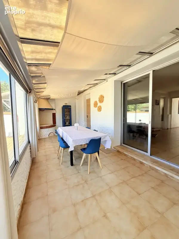 EXCLUSIVITE IRIA IMMOBILIER-Maison 2 faces avec piscine, garage, dépendances! - photo 5