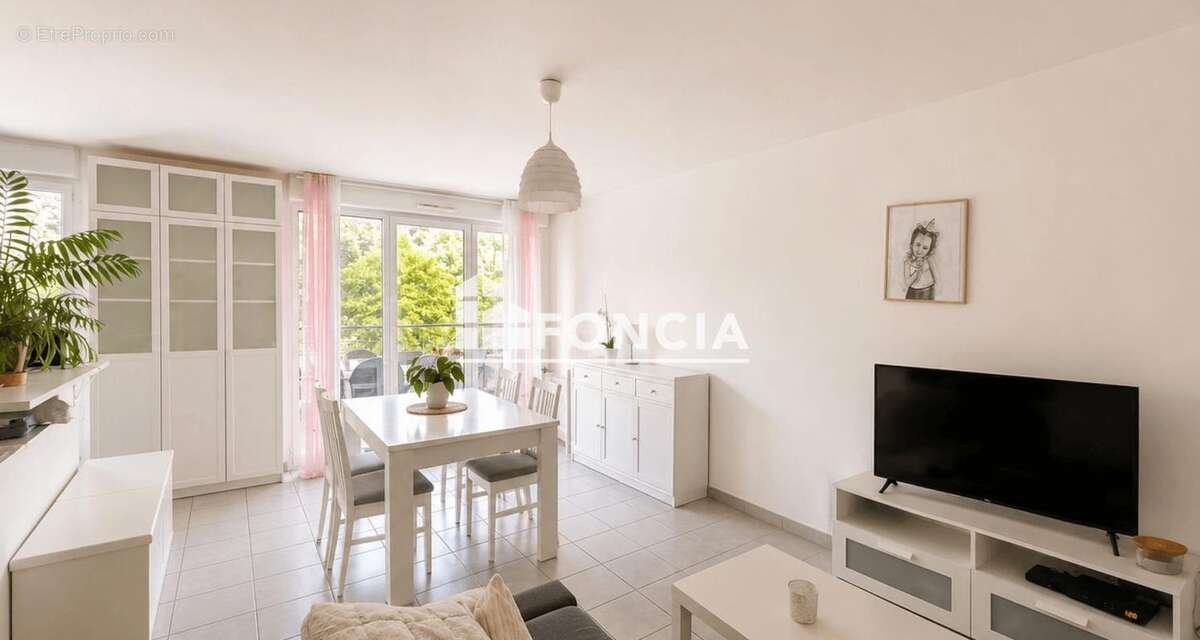 Appartement à VOURLES