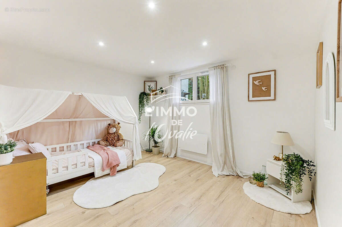 Maison à CASTELGINEST